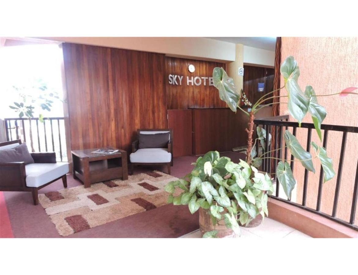 Sky Hotel Nairobi Exterior foto