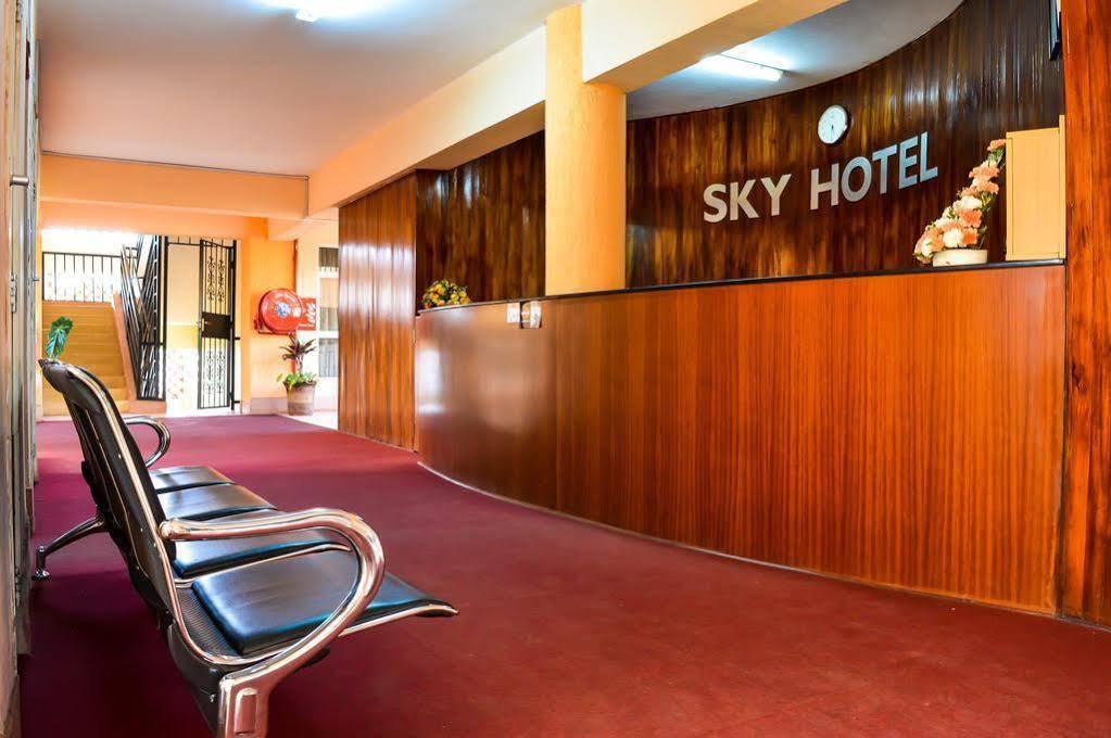 Sky Hotel Nairobi Exterior foto